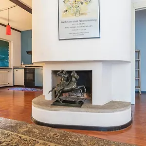 Lovely Flat De Castilla 7 Milan
